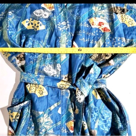 Authentic Japanese made 100% cotton Men's /women’s Yukata (similar to a kimono). - Picture 5 of 9